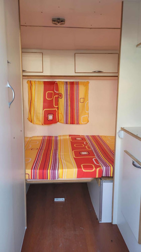 Casa Rodante Modelo 240