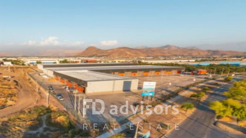 Arriendo De Bodegas En Centro Logístico 1.999m2 - Lampa