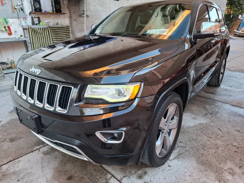 Jeep Grand Cherokee 5.7 Limited Lujo 4x2 Mt