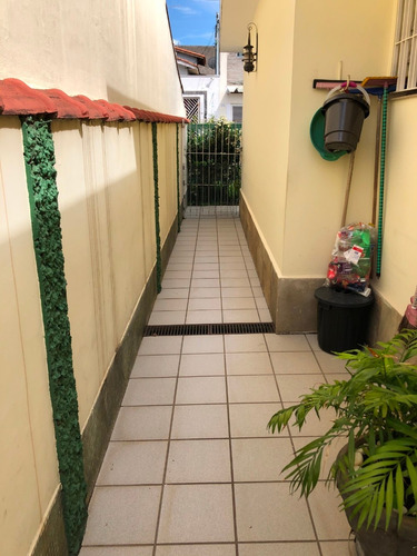 Casa C/3 Dorm 1 Suite 4 Banh 2 Vagas Edicula - Fl33-50