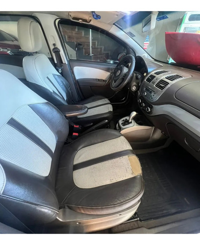 Fiat Grand Siena 1.6 16v Essence Flex Dualogic 4p
