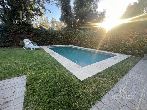 Venta Casa Maschwitz Club