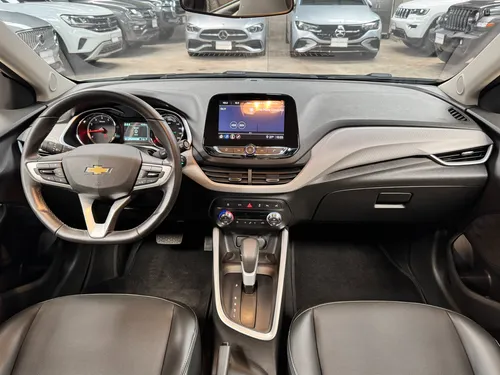 Chevrolet Onix 1.0T Premier Sedan At
