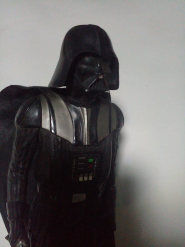Figura 15 Cm Darth Vader Hasbro Basics (Usado)