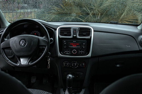 Renault Logan Authentique - Motorland Permuto / Financio