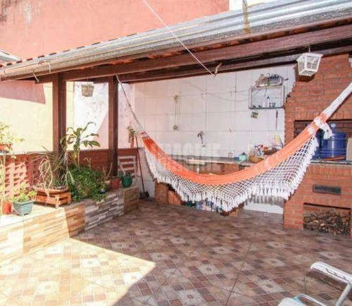 Sobrado No Belém Com 3 Dorms Sendo 1 Suíte, 2 Vagas, 130m² - So0869