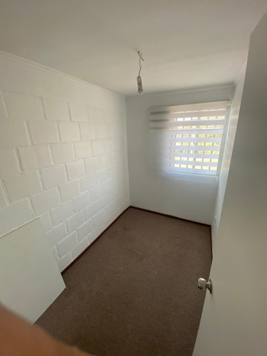 Arriendo Casa Sólida 70 M2 En Calle General Urrutia