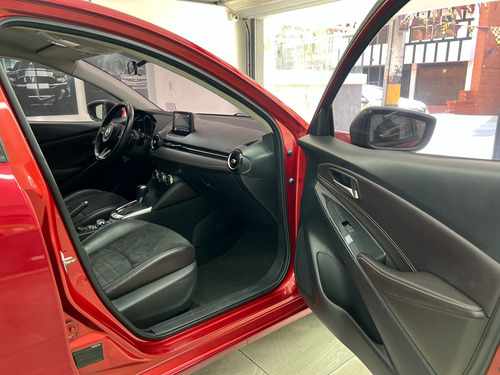 Mazda 2 Gran Touring LX AT 2020