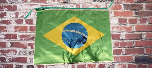 Decoração Copa Do Mundo Bandeirinhas Metalizadas Brasil 10m