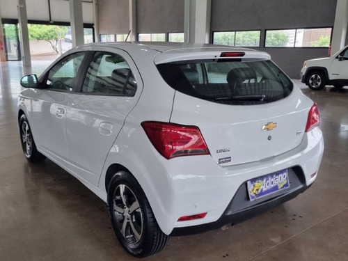 Chevrolet Onix Onix 1.4 MPFI LTZ 8V FLEX 4P AUTOMÁTICO