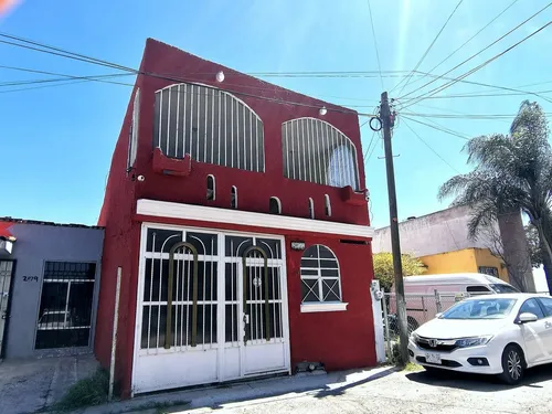 Venta De Casa En Paseos Del Prado Tlaquepaque