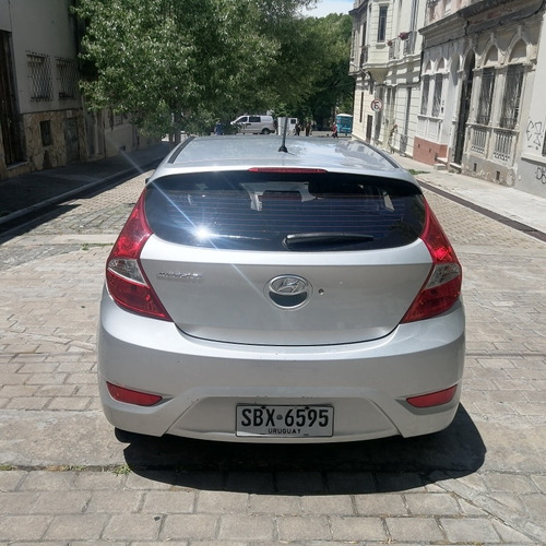 Imagen 6 de 12 de Hyundai Accent 1.4