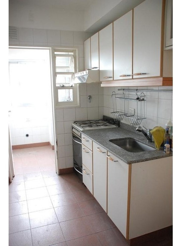 Imagen 5 de 14 de Hermoso 3 Ambientes Con Balcón , Piso Alto.