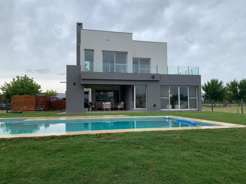 Imagen 9 de 21 de Casa - El Canton - Islas