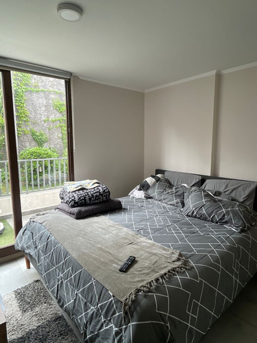 Arriendo 2d+2b+e Con Patio En Plaza Ñuñoa, Cercano Metro