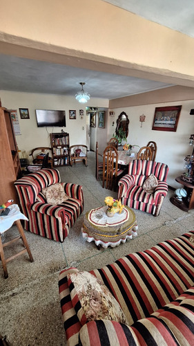 Santa Rosalia - Apartamento En Oportunidad 63mts/2h/1b