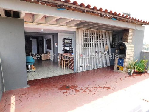 Zulay González Vende Espectacular Apartamento Tipo Penthouse En La Mata Cabudare Centro Mls 25-19352