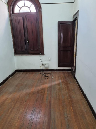 Imagen 20 de 23 de Casa -casa, Próximo 18 De Julio Y Tacuarembó, 248 M2 !!