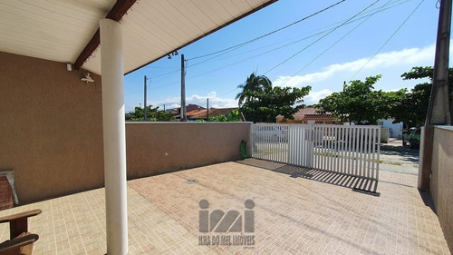 Imagem 7 de 15 de Casa Com Piscina Em Santa Terezinha - 2221ip-1