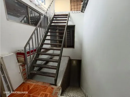 Venta Casa Bifamiliar Con Local En La Floresta Cali