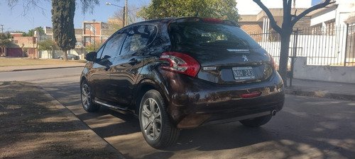 Imagen 4 de 15 de Peugeot 208 Feline Pack Cuir