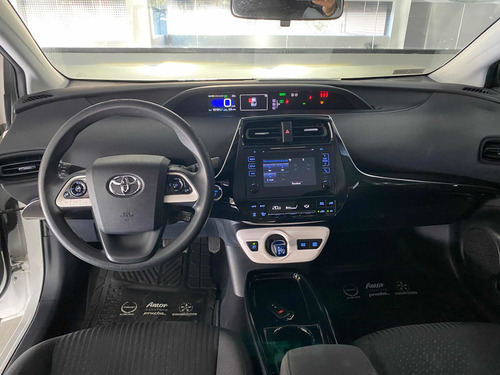 Imagen 9 de 15 de Toyota Prius 2017 1.8 Base Cvt