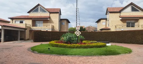 Casa Quintas De Guaymaral I