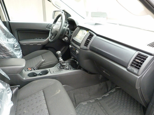 Ford Ranger Xls 3.2l Dc 4x2 Mt Linea Nueva!