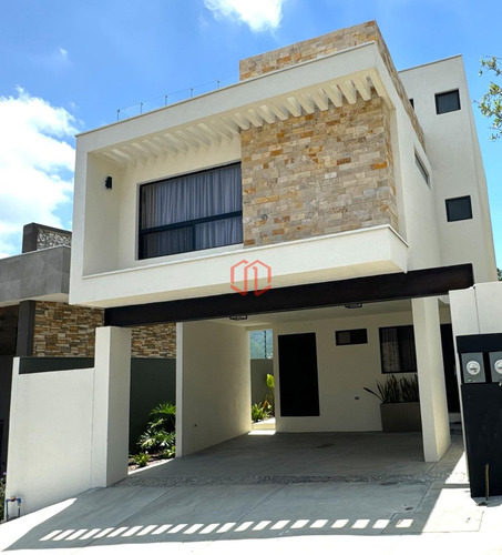 Casa En El Uro