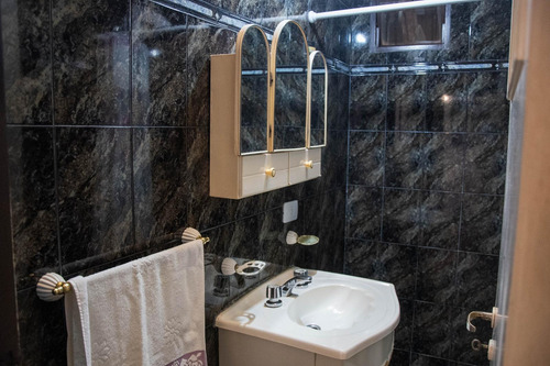 Venta Casa 8 Ambientes En Posadas