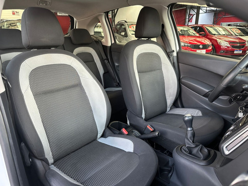 Citroën C3 1.2 PURE TECH FLEX TENDANCE MANUAL