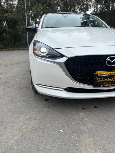 Mazda 2 Carbón edition
