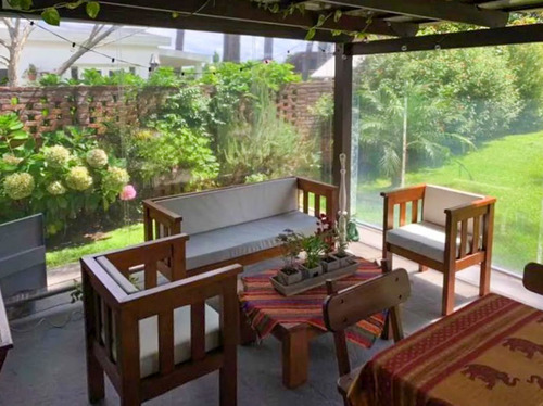 Casa En Venta De 3 Dormitorios En Playa Mansa