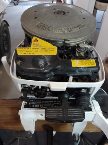 Imagen 5 de 18 de Motor Johnson Fuera De Borda Usado 9.9 Hp Pata Larga