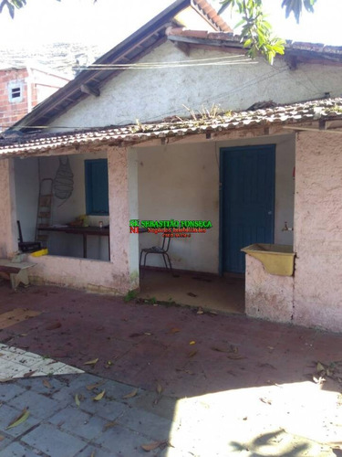 Imagem 3 de 4 de Bela Chácara Vista Linda Para A Represa De Paraibuna - 955