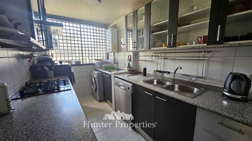 Amoblado Dpto. En Arriendo De 1 Dorm. En Las Condes