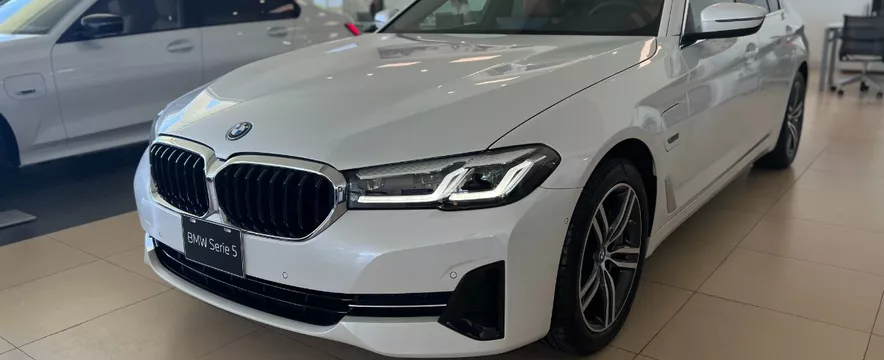 Bmw 530e 2023 Híbrido Conectable