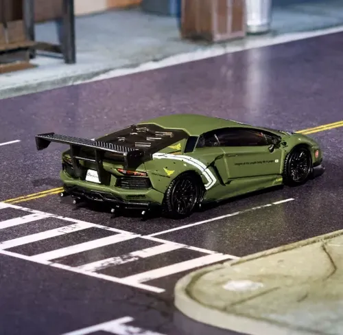 Hot Wheels Elite 64 Lbwk Lamborghini Aventador Lp 700-4 | MercadoLivre