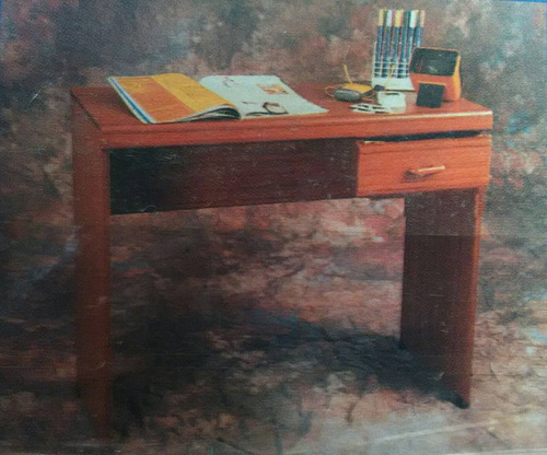Mesa-escritorio Nuevo (oferta)
