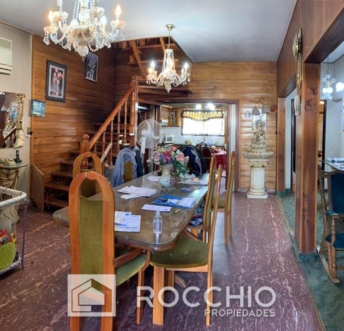 Casa 5 Ambientes. | San Jose De Flores 6059