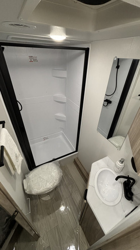 Trailer Importado Winnebago 2326mbbh - 0km - Y@w2