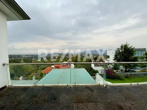Casa De Lujo En Condado De Sayavedra Con Vistas, Jardín Y Amplios Espacios