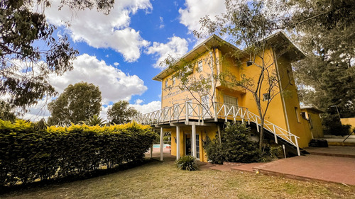 Venta Importante Posada En Sierra De Los Padres
