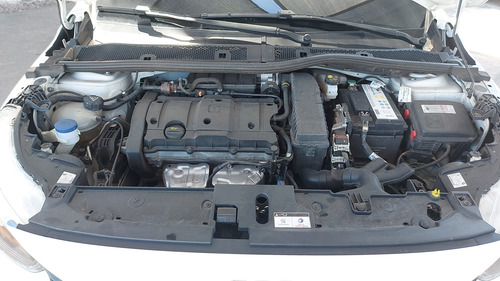 Peugeot 208 1.6L LIKE PACK
