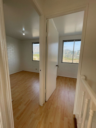 Condominio El Chañar, Lomas Del Viento 0270, Pte Alto