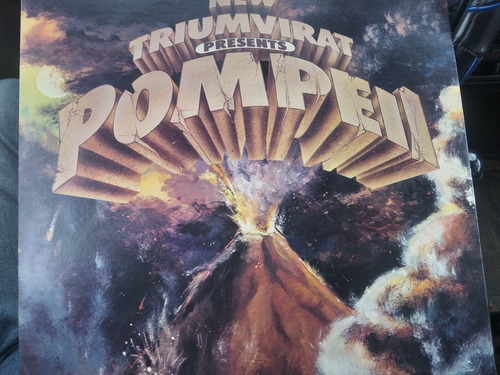 Triunvirat Vinilo Pompeii
