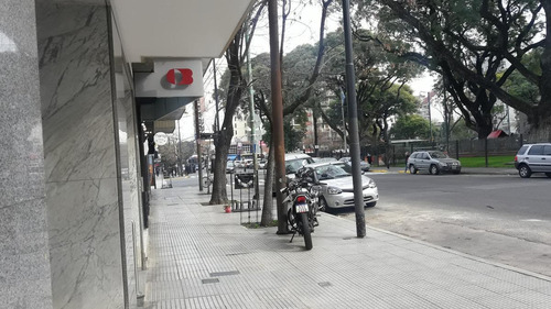 Imagen 2 de 14 de Departamento De 2 Ambientes , Muy Buen Estado .