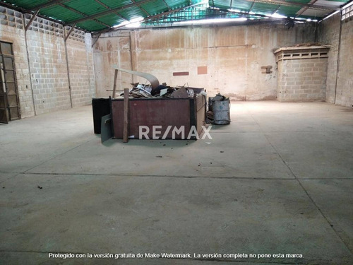 Imagen 10 de 13 de Johanna Castillo Vende Galpon En San Blas
