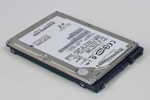 Hitachi Travelstar 80gb Sata 2.5 PuLG Disco Duro Para Laptop