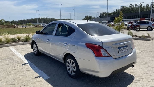 Nissan Versa Sense 1.6 2018